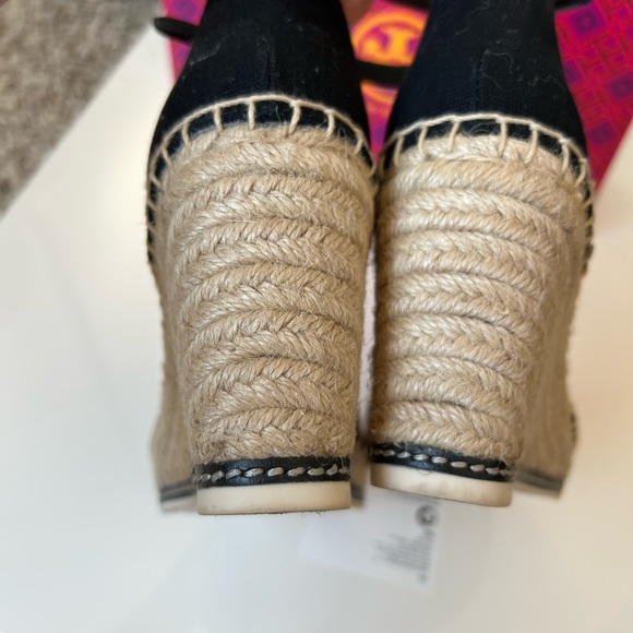 TORY BURCH COLOR-BLOCK ESPADRILLE WEDGE - Picture 5 of 8